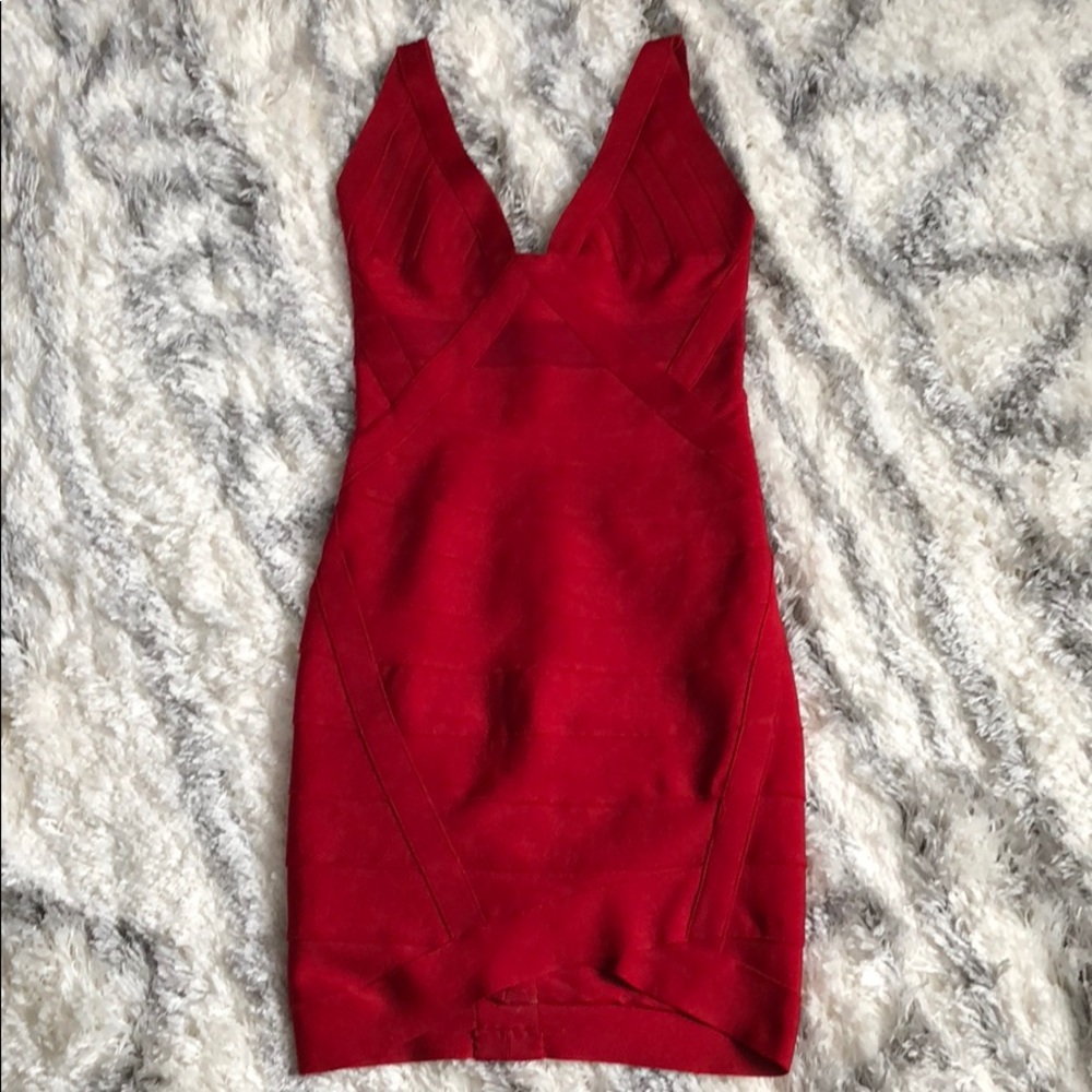 Dress - Picture 3 of 4